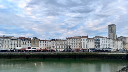 Fototapeta na wymiar view of the old town of la rochelle by the harbour