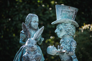 statue of angel