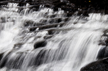 Fototapeta premium waterfall on the rocks in Veranópolis , Rio Grande do Sul 