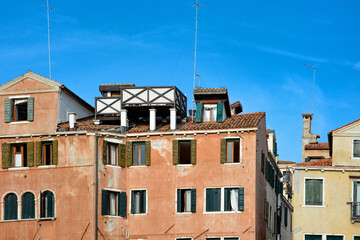 Fototapeta na wymiar Facades of buildings in Venice Italy