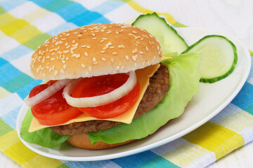 Cheeseburger, closeup
