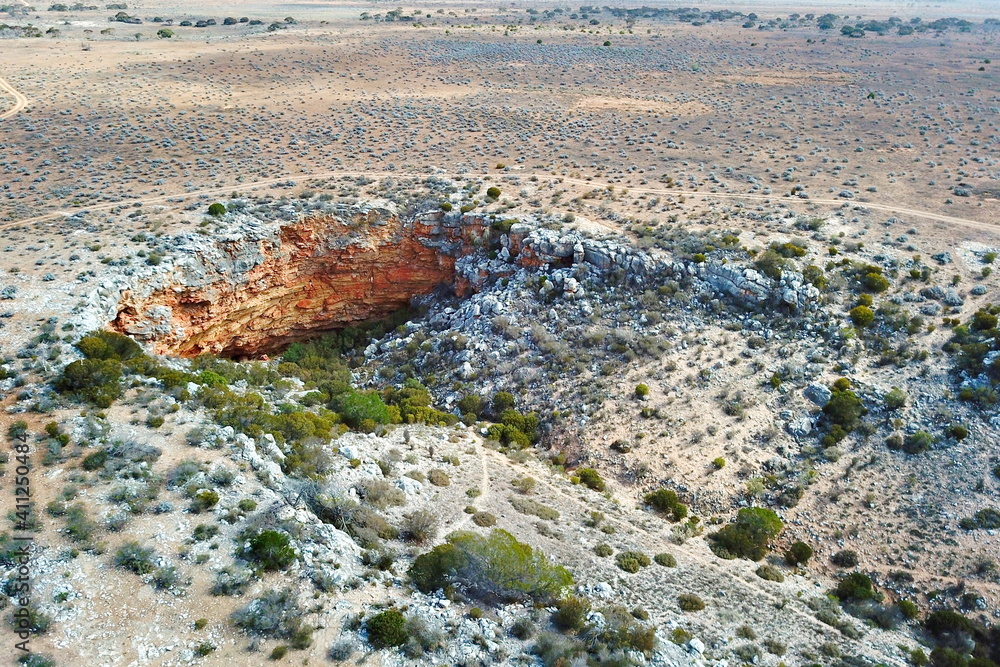 Poster Dirt tracks across the Australian outback