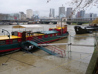 Fototapeta na wymiar The Seine river in flood the saturday 6th February 2021.