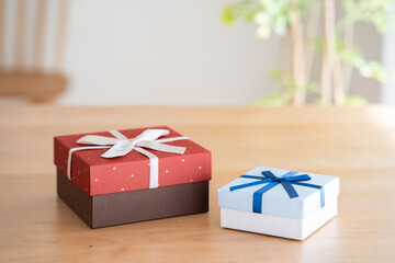 プレゼント 　バレンタインチョコ　ホワイトデー　クリスマス