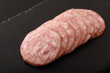 粗挽きソーセージステーキ