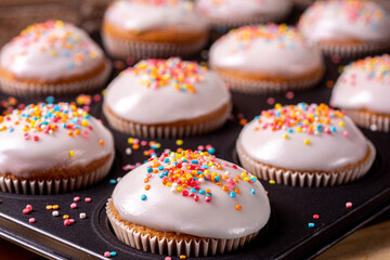 cupcakes on a plate