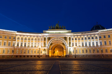 Fototapeta premium The General Staff building at night in St. Petersburg on a white night. Russia
