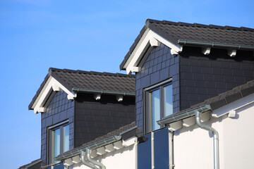 Dachgaube mit Schieferverkleidung
