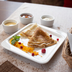 
Pancakes with sauce