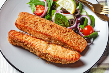 Panko crusted baked salmon fillets, veggies salad