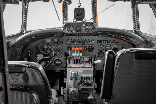 cockpit inside of an airplane	
