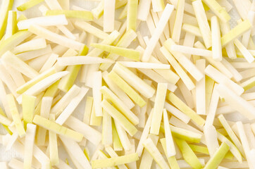 半干した大根の皮