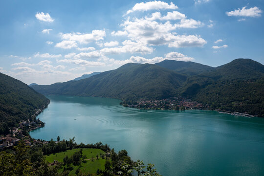 Scenic View Of Lake And Mountains Against Sky © elena brunati/EyeEm