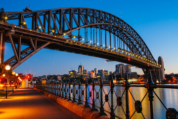Obraz premium Sydney Harbour Bridge At Dusk in Australia