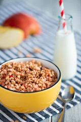 muesli with milk