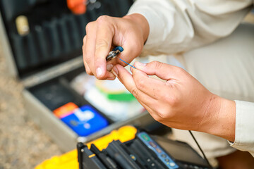 Fiber Optic Fusion Splicing Cable checking signal and Wire connection with Fiber Optic Fusion...