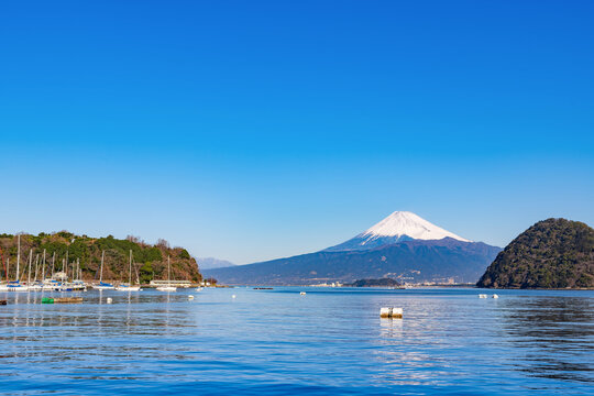 253 Best 内浦湾 Images Stock Photos Vectors Adobe Stock