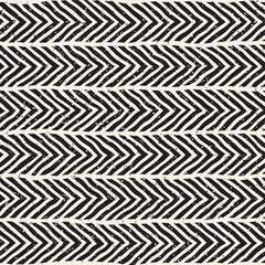 Hand-drawn zig-zag lines geometric seamless pattern. Monochrome black and white ink strokes. Abstract vector background texture.