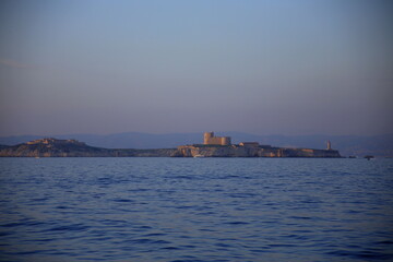 Obraz premium Ile d'If in the Frioul archipelago, off the coast of Marseille, in the afternoon light