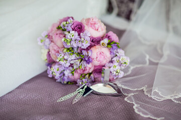 delicate wedding details in the morning