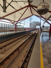 Fototapeta na wymiar railway station platform