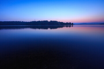 幌加内町　朱鞠内湖の夜明け