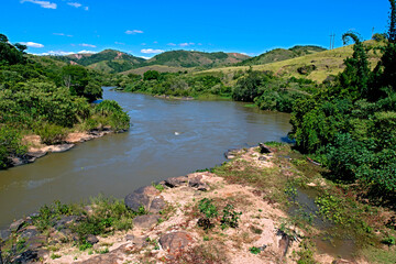 Fototapeta na wymiar Rio Paraiba do Sul em Valença. Rio de Janeiro 