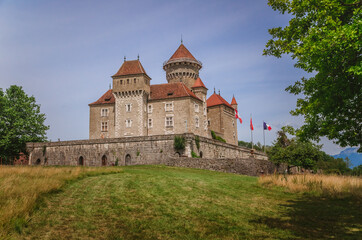 Château de Montrottier