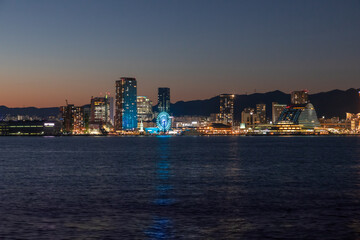 Fototapeta premium 神戸ハーバーランドの夜景 2021年1月撮影
