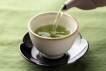 日本茶を淹れる