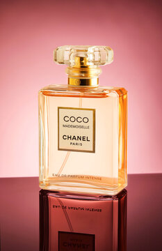 1,899 Chanel Perfume Images, Stock Photos, 3D objects, & Vectors