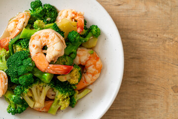 stir-fried broccoli with shrimps