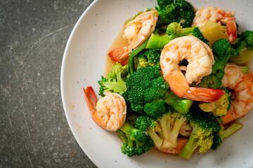 stir-fried broccoli with shrimps
