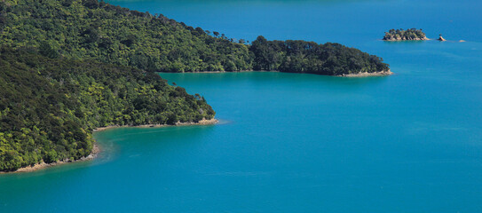 Fototapeta na wymiar Stunning colors of New Zealand. Nature background.