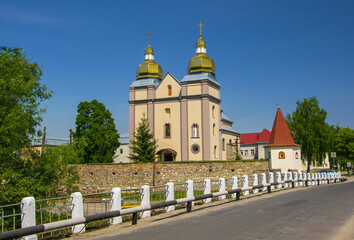 Fototapeta na wymiar Scenic view of former Carmelite Monastery in Terebovlia, Ternopil region, Ukraine