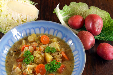 Wirsing Kartoffel Eintopf Suppe vegan