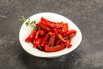 Sun-dried tomato in olive oil