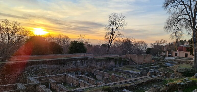 ocaso en los palacios abencerrajes