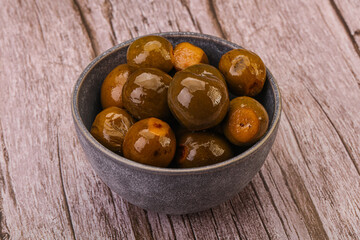 Marinated feijoa in the bowl