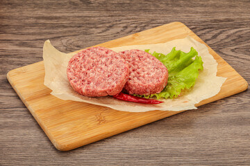 Raw beef cutlet for burger