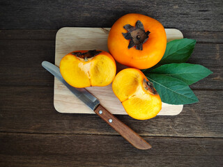 sliced tomato on a chopping board