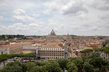 Fototapeta na wymiar Panoramic view on the Papal Basilica of St. Peter in Vatican and city of Rome