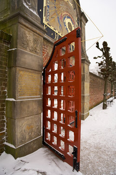 Gate of the park of the martini kerkhof in groningen called prinsentuin