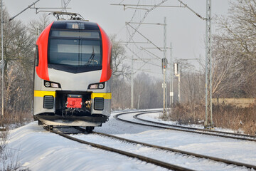 Passenger train.  © Tomasz Warszewski