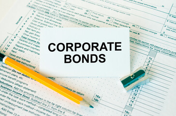 Obraz premium Business card with text Corporate Bonds on financial docs