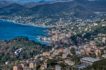 Fototapeta na wymiar Coast of the Ligurian Riviera with the view of Camogli