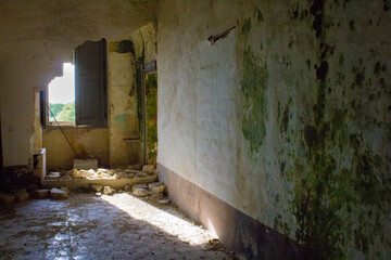 Abandoned country houise, Southern Italy, Apulia.