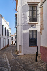 Calles, esquinas y casas de un pueblo