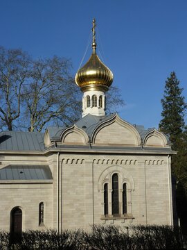 Russisch-Orthodoxe Kirche - Hochformat in Baden Baden / Schwarzwald