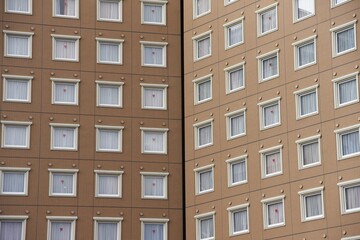 Scenes of windows and walls of buildings on the streets of Japan